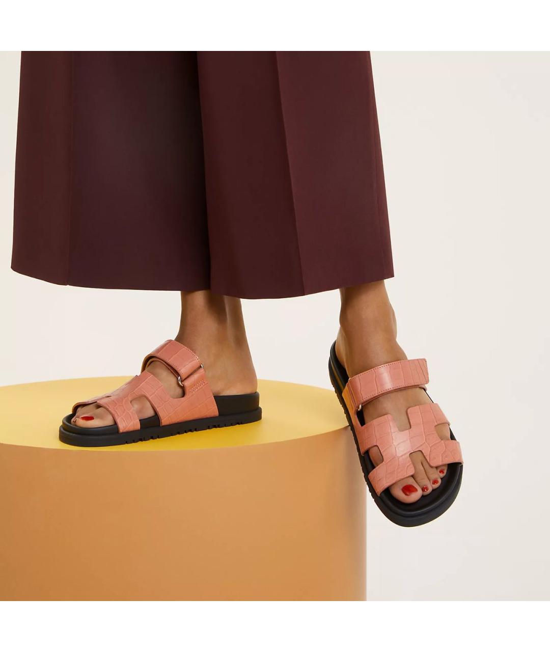 HERMES Коралловые сандалии из экзотической кожи, фото 2