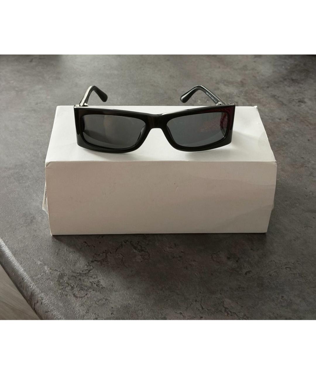 PRADA Черные пластиковые солнцезащитные очки, фото 5