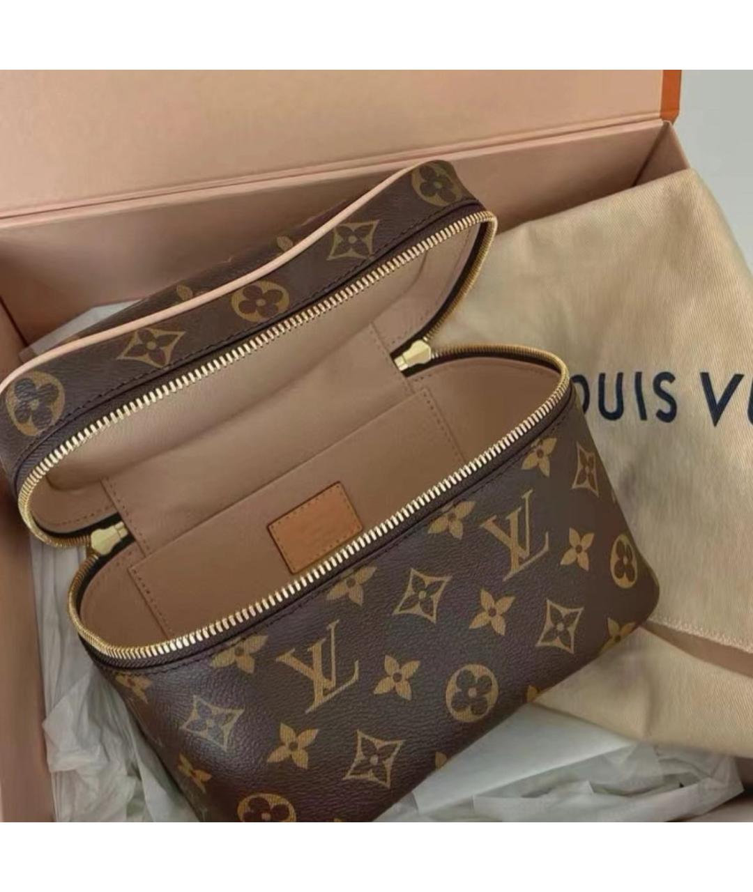 LOUIS VUITTON Коричневая кожаная косметичка, фото 3