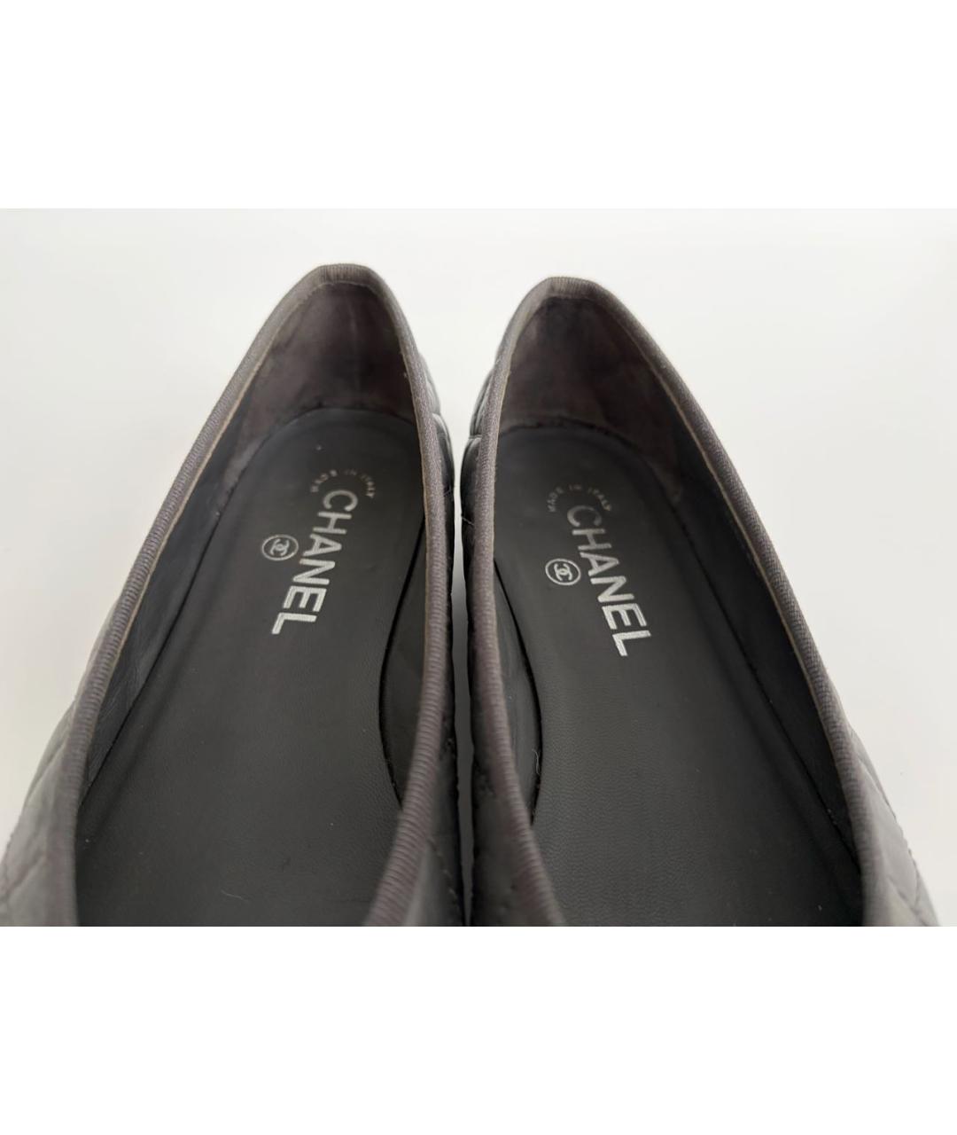 CHANEL Серые кожаные балетки, фото 7