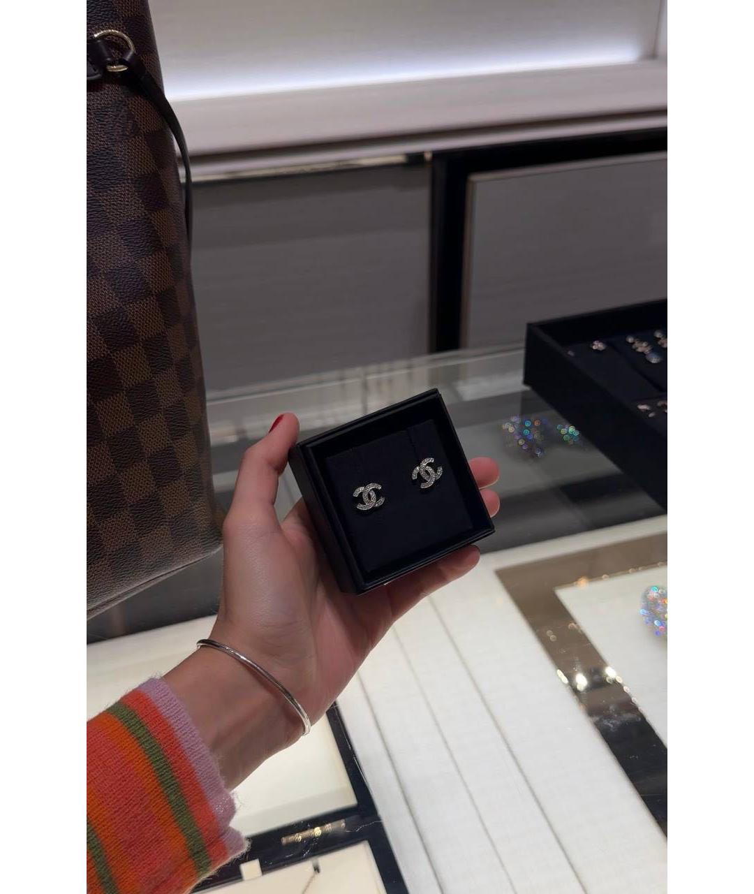 CHANEL Серебряные металлические серьги, фото 2