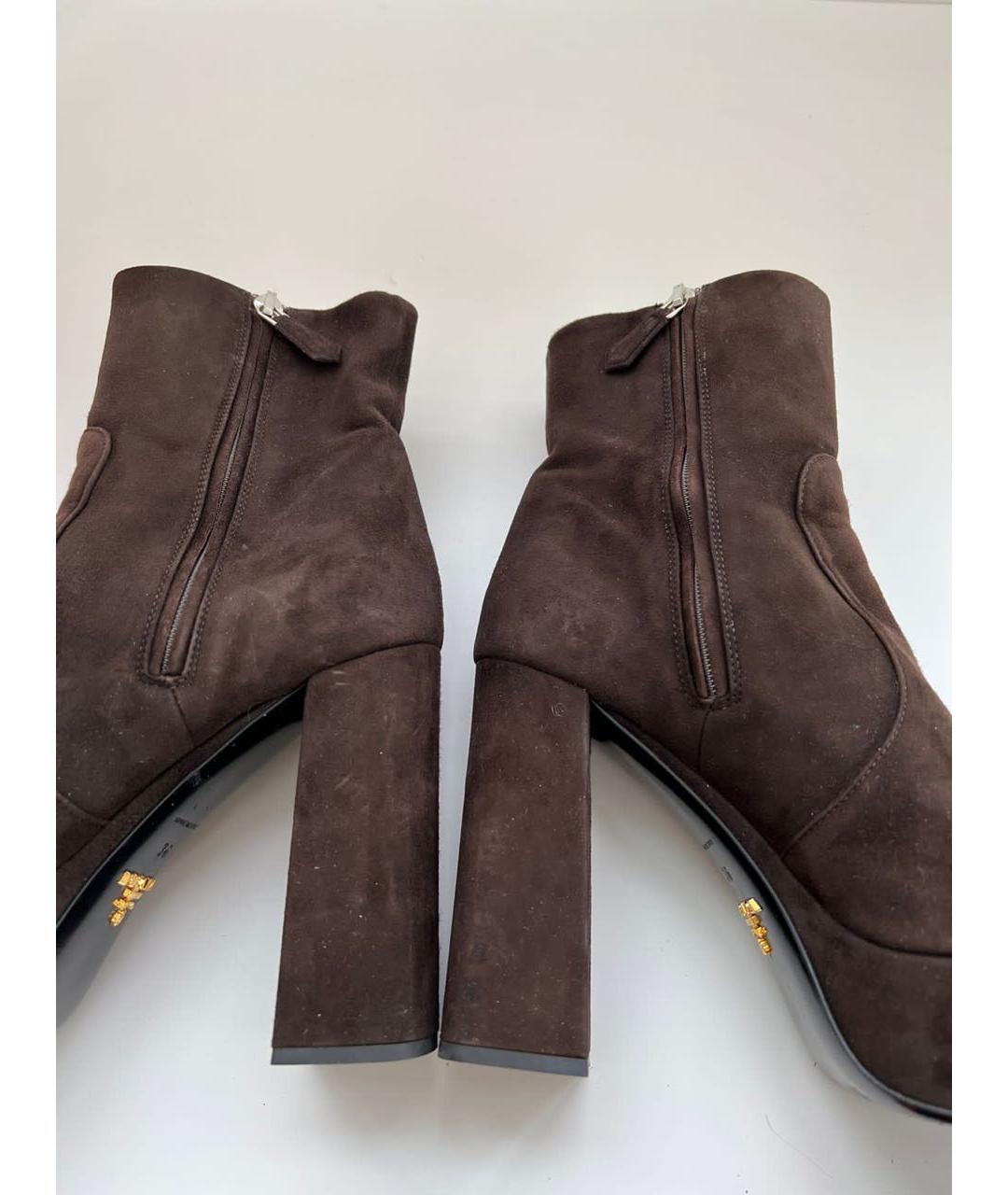 PRADA Коричневые замшевые ботильоны, фото 6