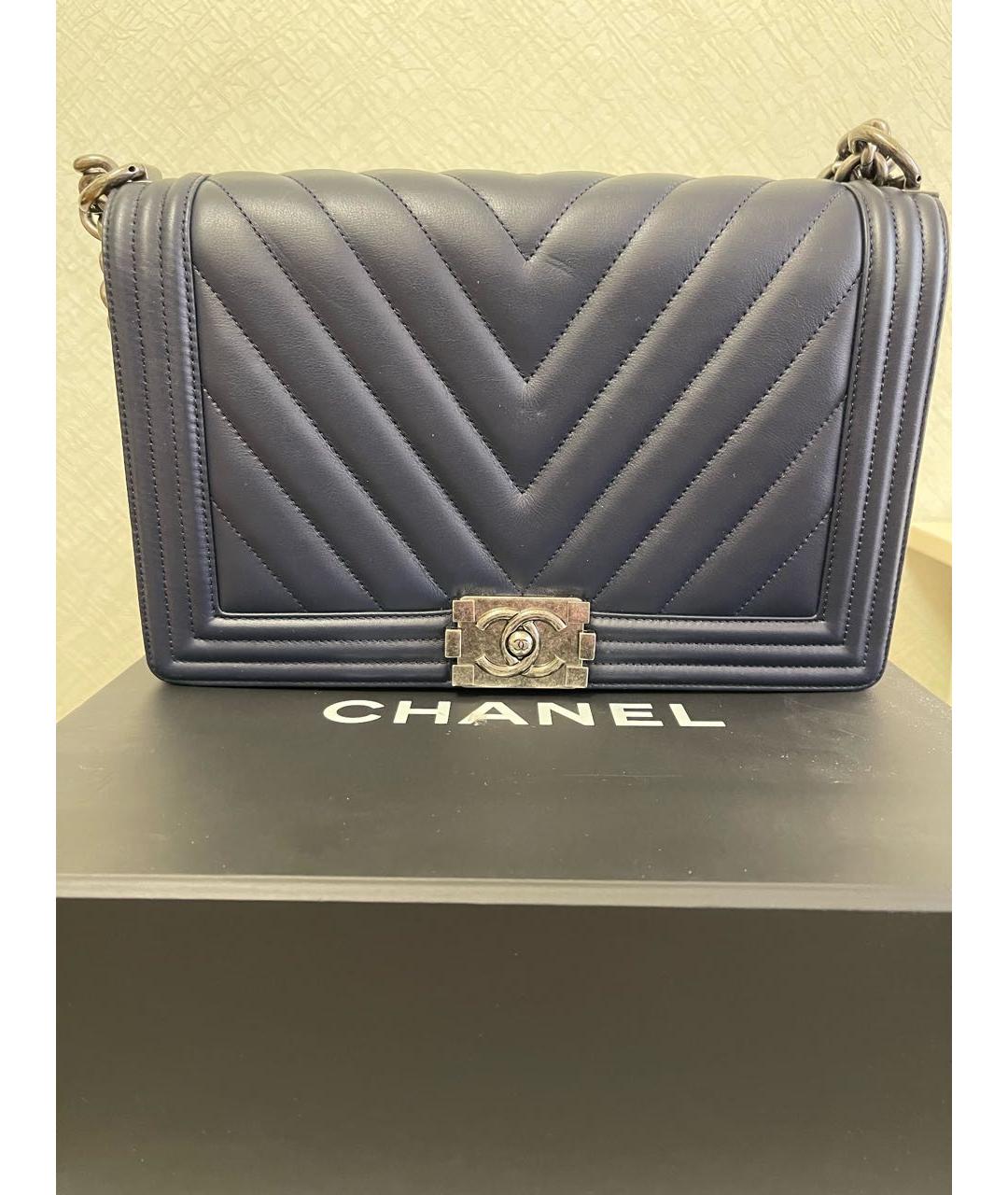 CHANEL Темно-синяя кожаная сумка через плечо, фото 8