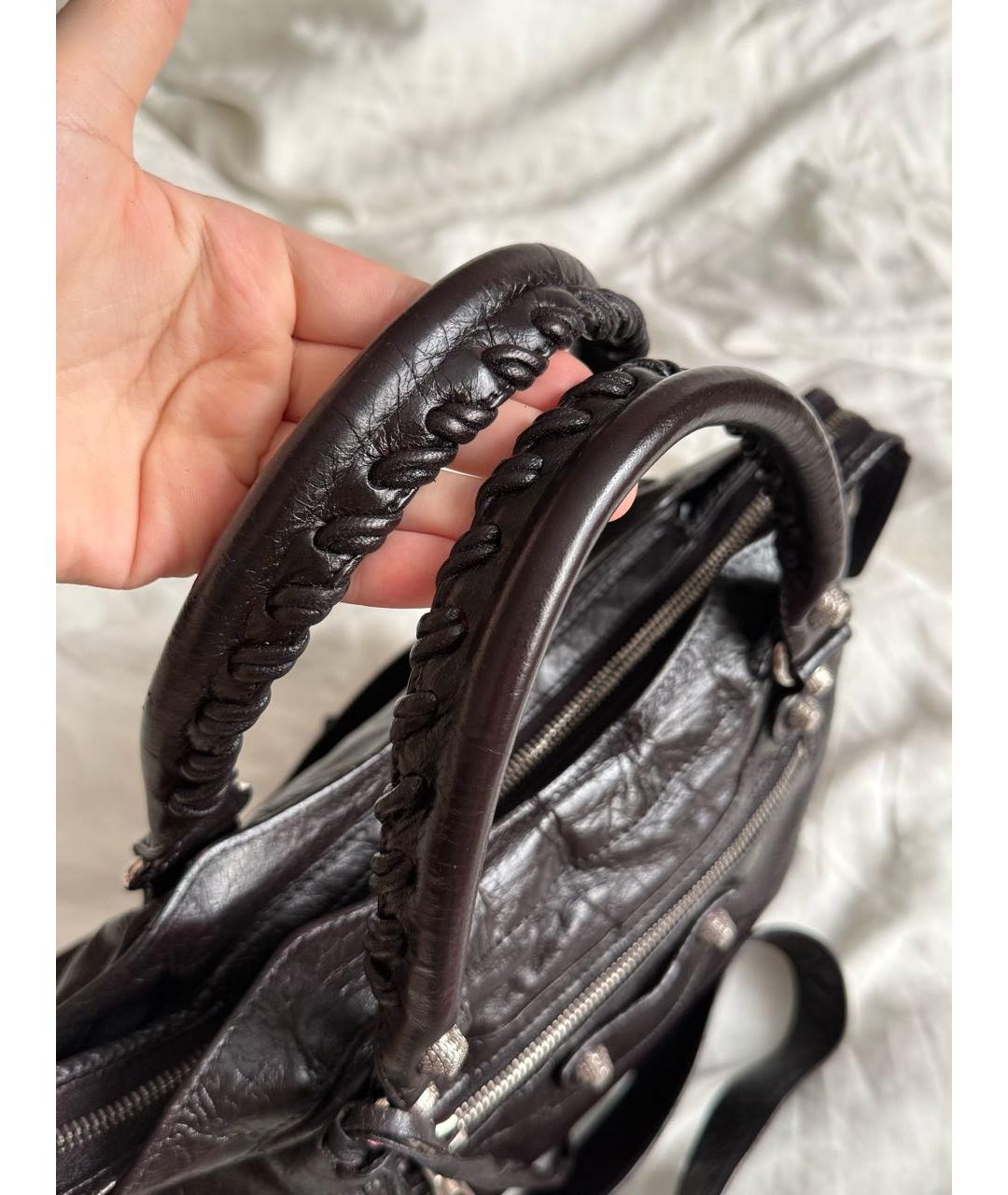 BALENCIAGA Коричневая кожаная сумка с короткими ручками, фото 3