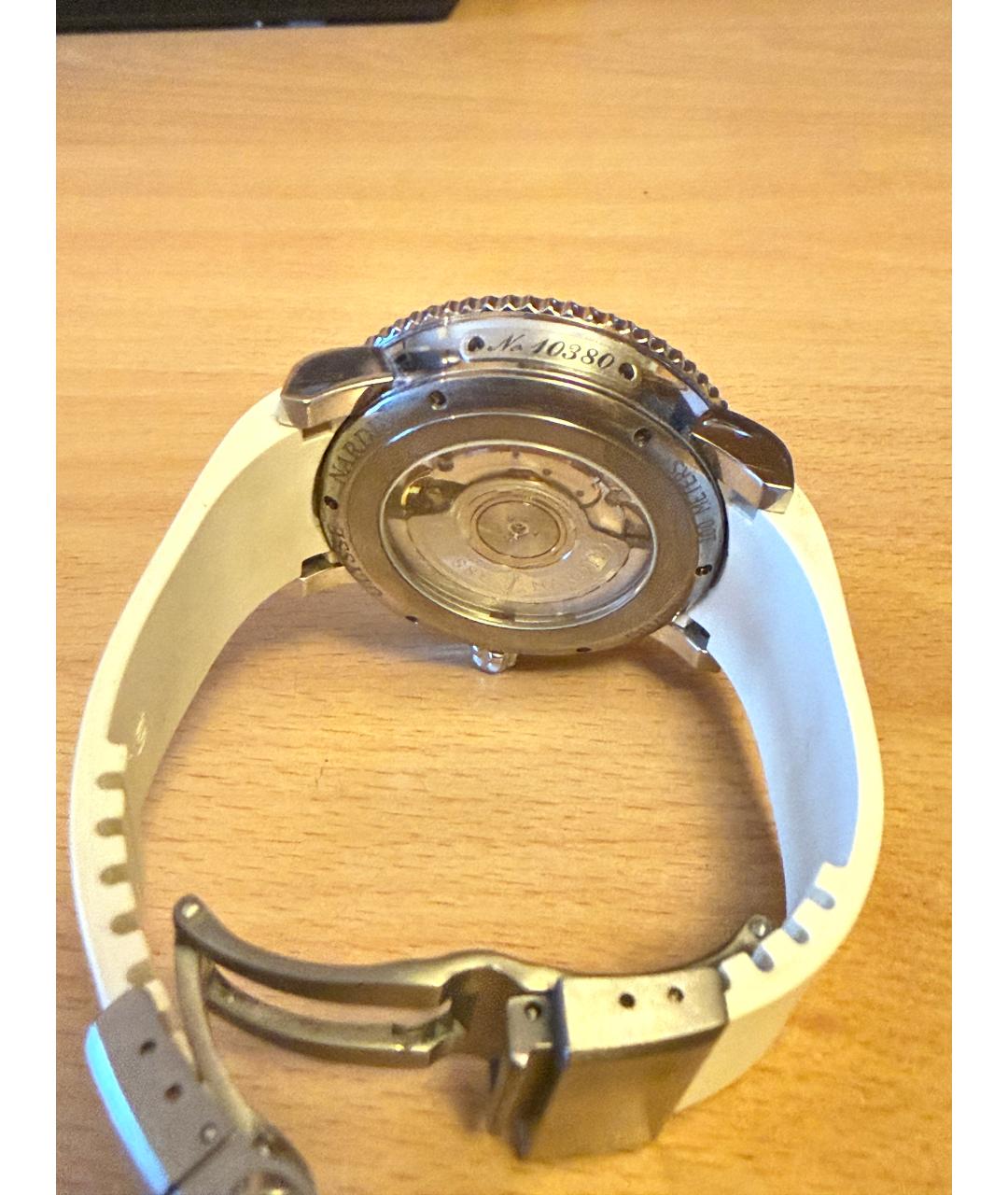 Ulysse Nardin Белые часы, фото 3