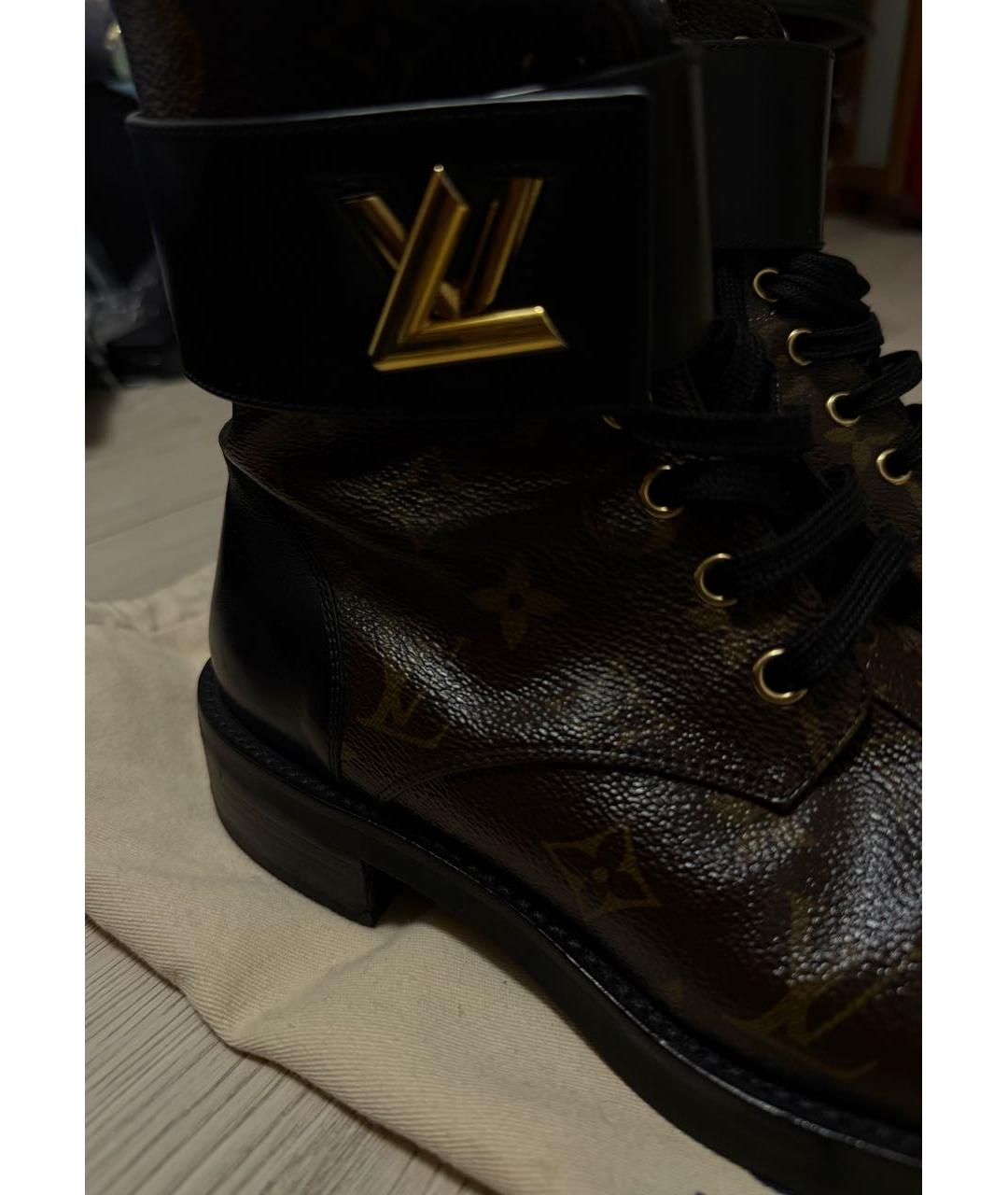 LOUIS VUITTON Коричневые ботинки, фото 7