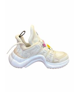 LOUIS VUITTON Кроссовки