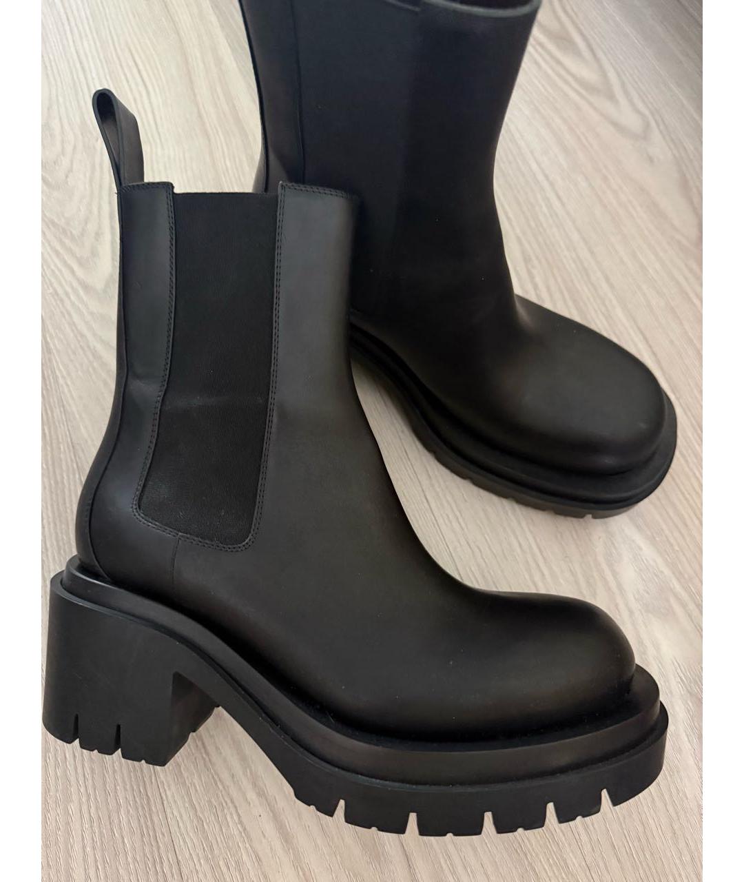 BOTTEGA VENETA Черные кожаные полусапоги, фото 5