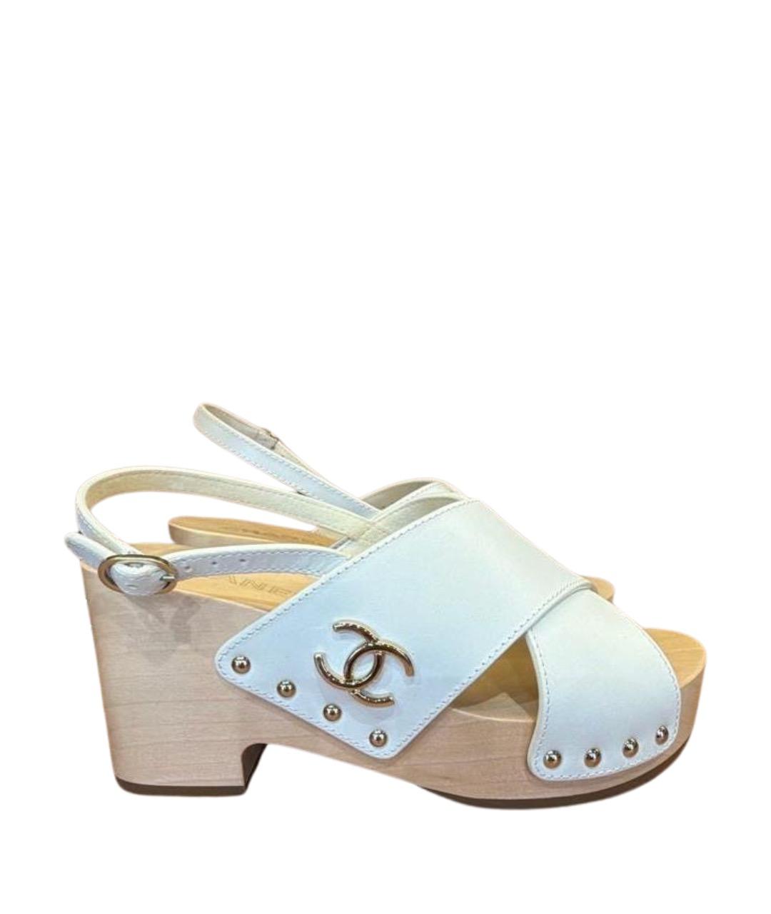 CHANEL Белые кожаные босоножки, фото 1
