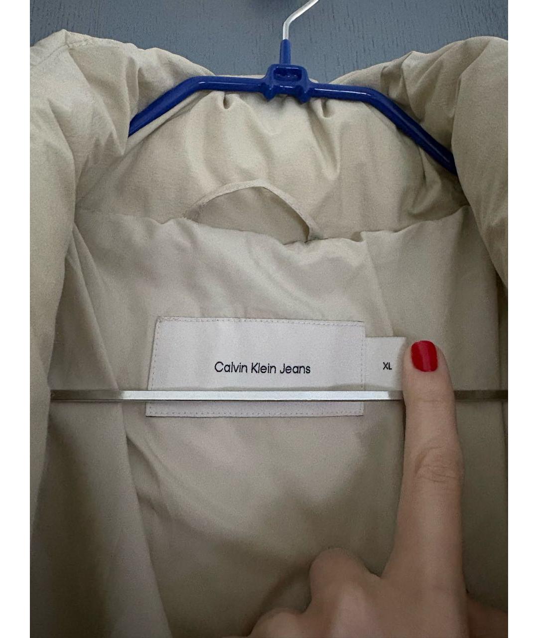 CALVIN KLEIN JEANS Бежевый полиэстеровый пуховик, фото 3