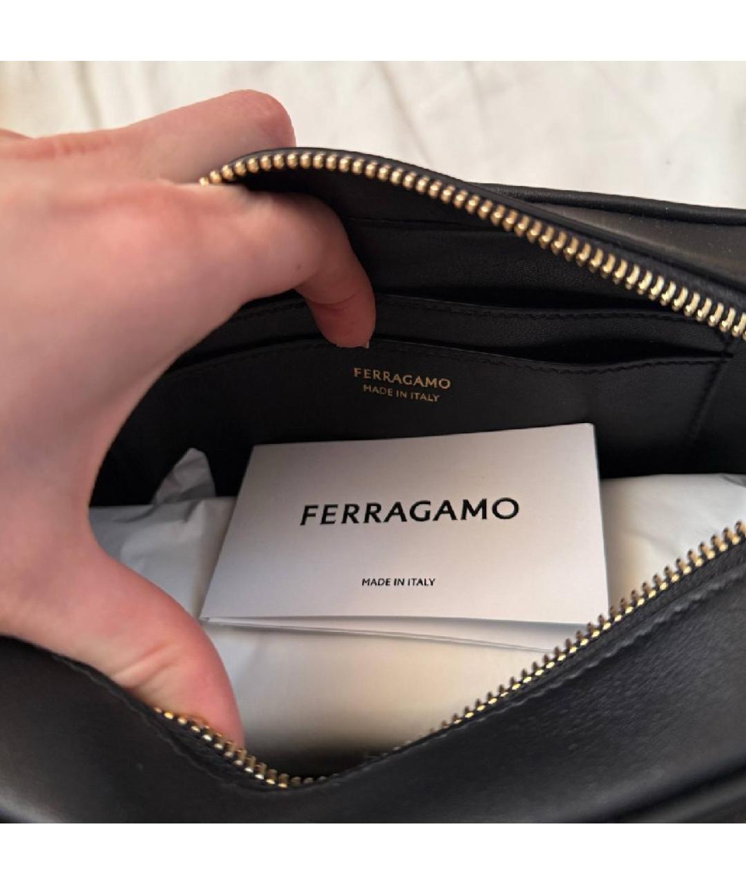 FERRAGAMO Черная кожаная сумка через плечо, фото 3