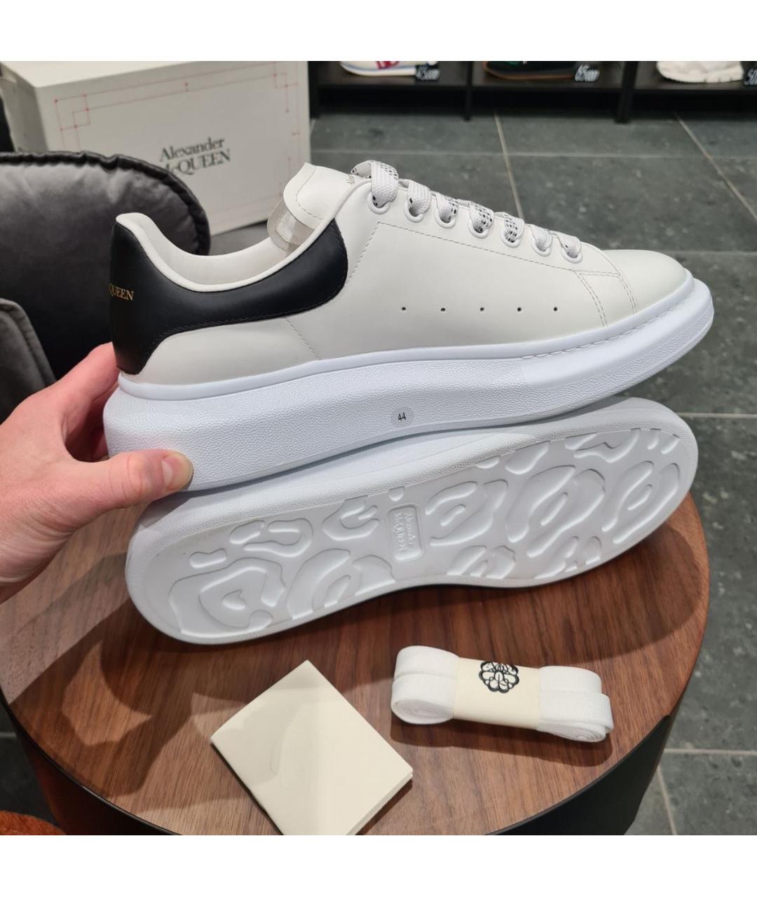 ALEXANDER MCQUEEN Белые кожаные низкие кроссовки / кеды, фото 5