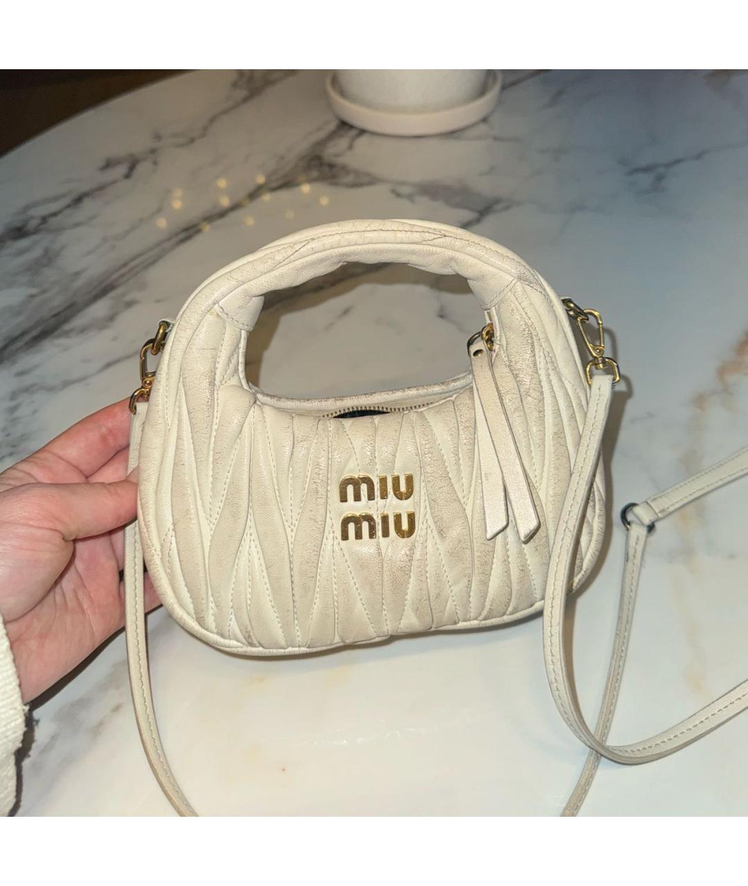 MIU MIU Белая кожаная сумка с короткими ручками, фото 9