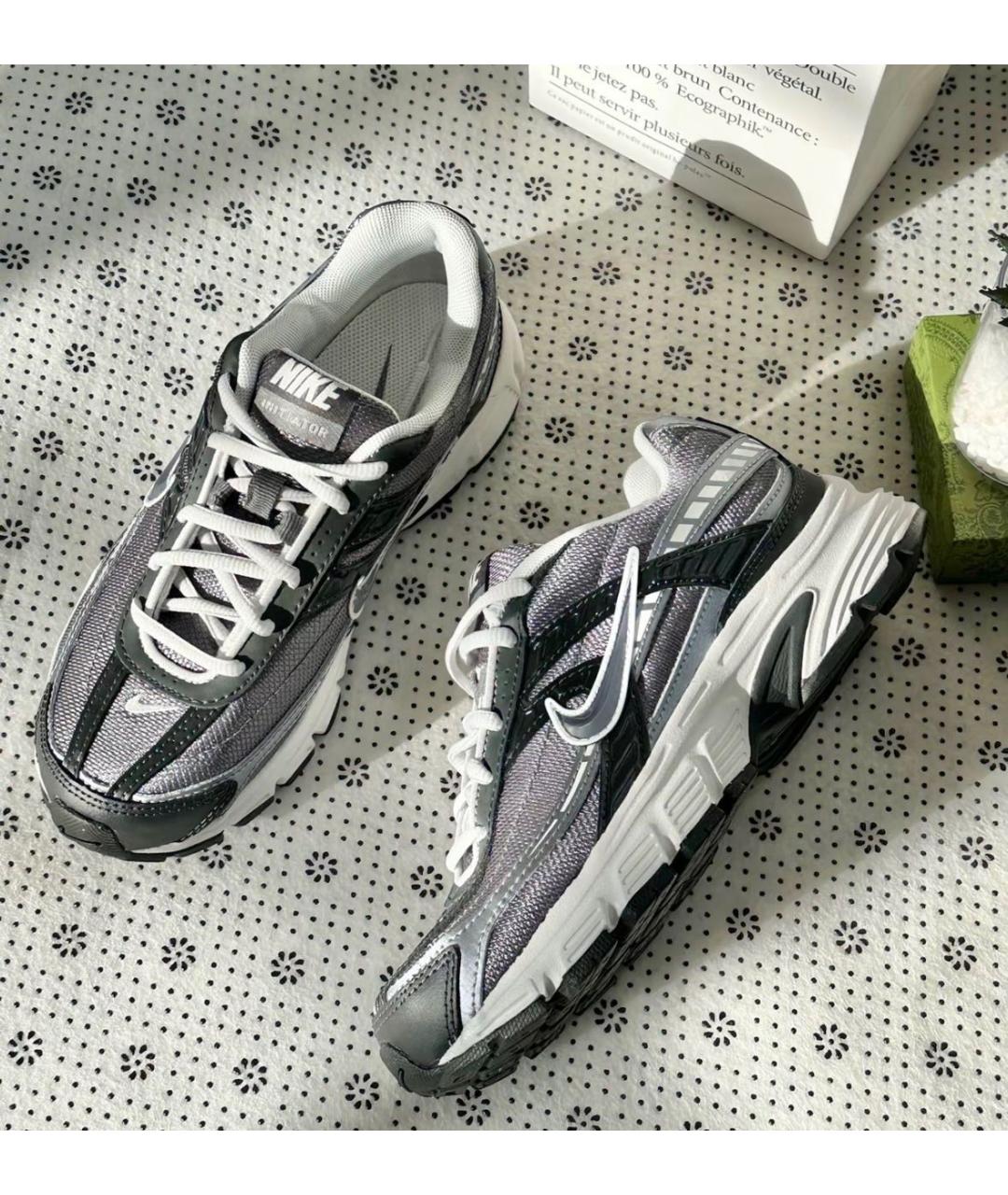 NIKE Антрацитовые текстильные низкие кроссовки / кеды, фото 2