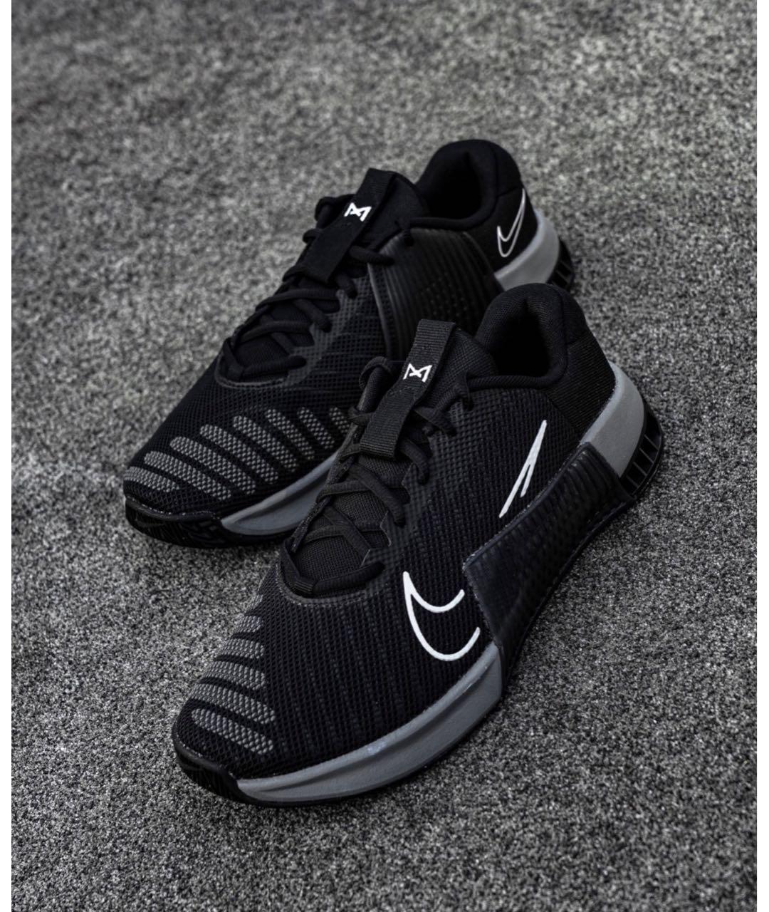 NIKE Черные текстильные низкие кроссовки / кеды, фото 2