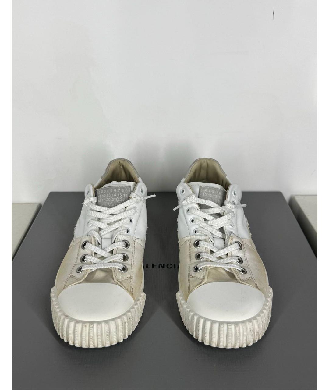 MAISON MARGIELA Белые кожаные низкие кроссовки / кеды, фото 3