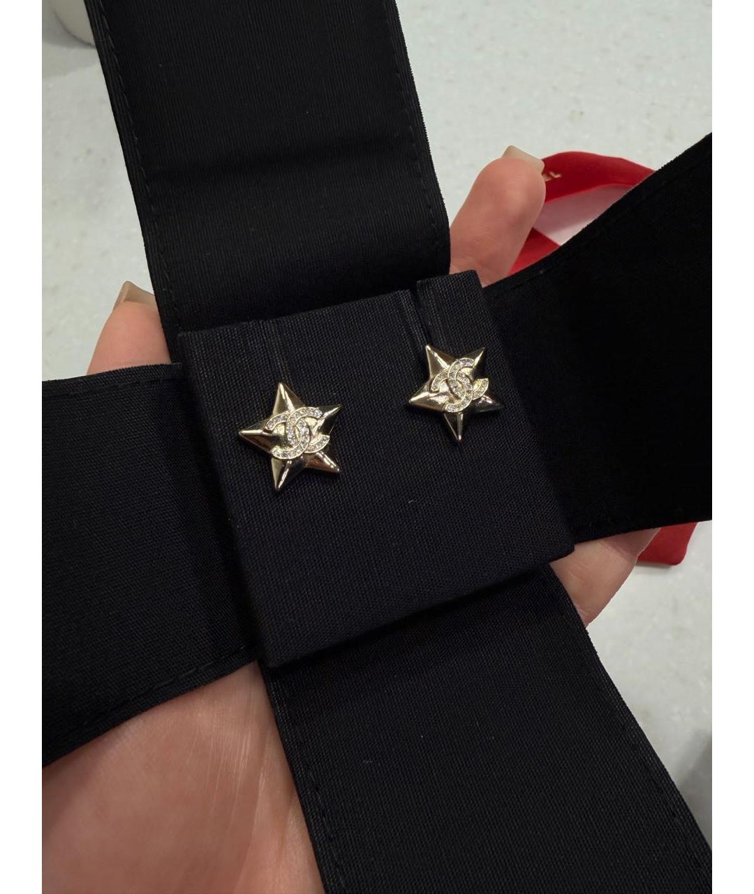 CHANEL Золотые металлические серьги, фото 5