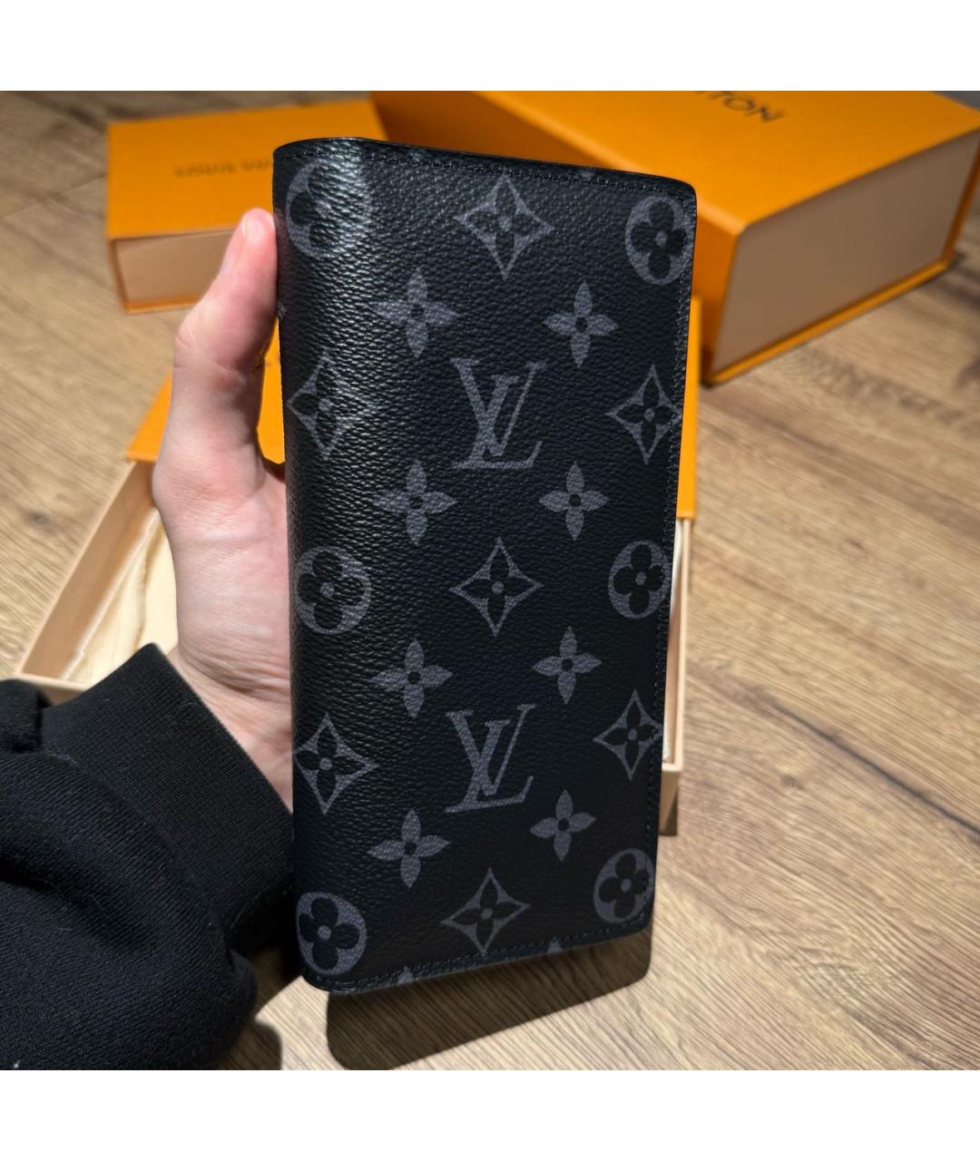 LOUIS VUITTON Антрацитовый кошелек, фото 2
