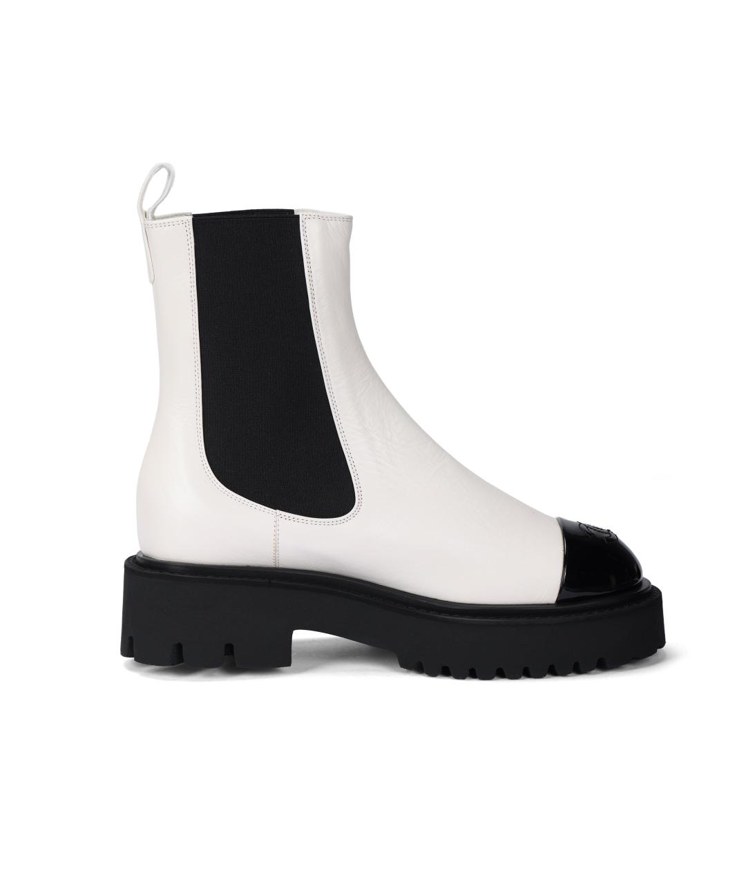 CHANEL Белые кожаные сапоги, фото 1