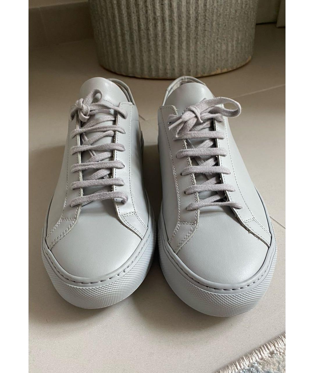 COMMON PROJECTS Серые кожаные низкие кроссовки / кеды, фото 2