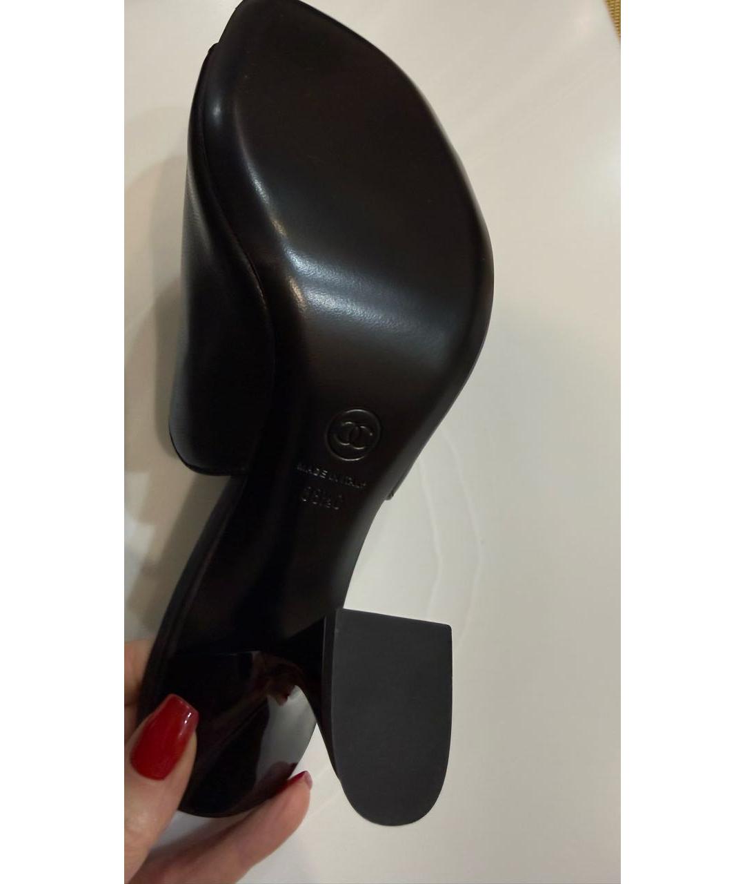 CHANEL Черные кожаные мюли, фото 4