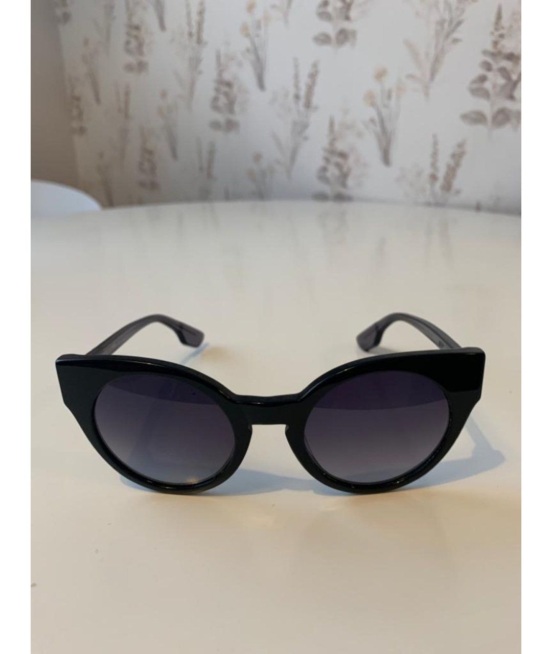 MCQ ALEXANDER MCQUEEN Черные пластиковые солнцезащитные очки, фото 7