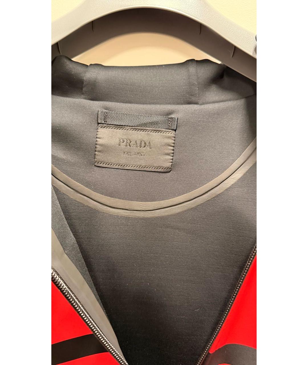 PRADA Черная полиэстеровая куртка, фото 2