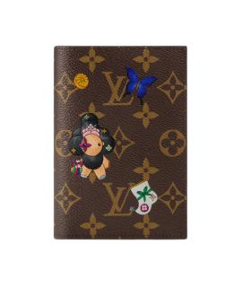 LOUIS VUITTON Обложка/футляр