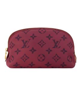 LOUIS VUITTON Косметичка
