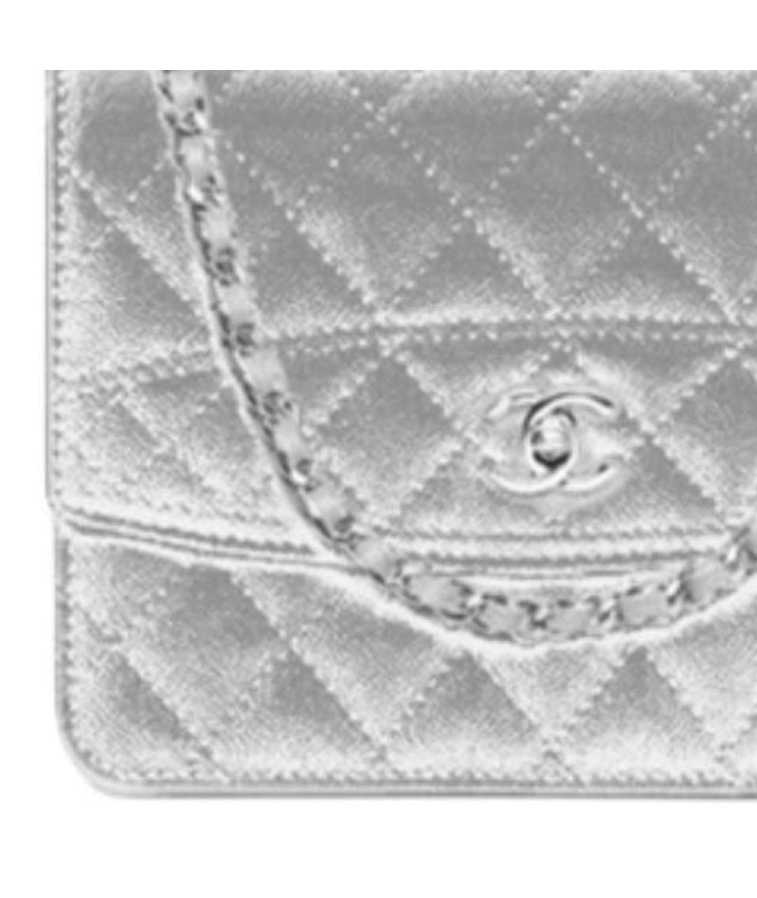 CHANEL Серебряная кожаная сумка с короткими ручками, фото 4