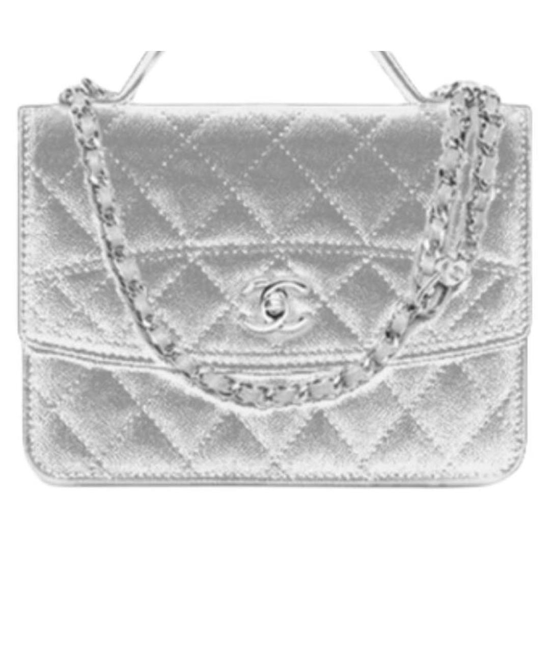 CHANEL Серебряная кожаная сумка с короткими ручками, фото 3