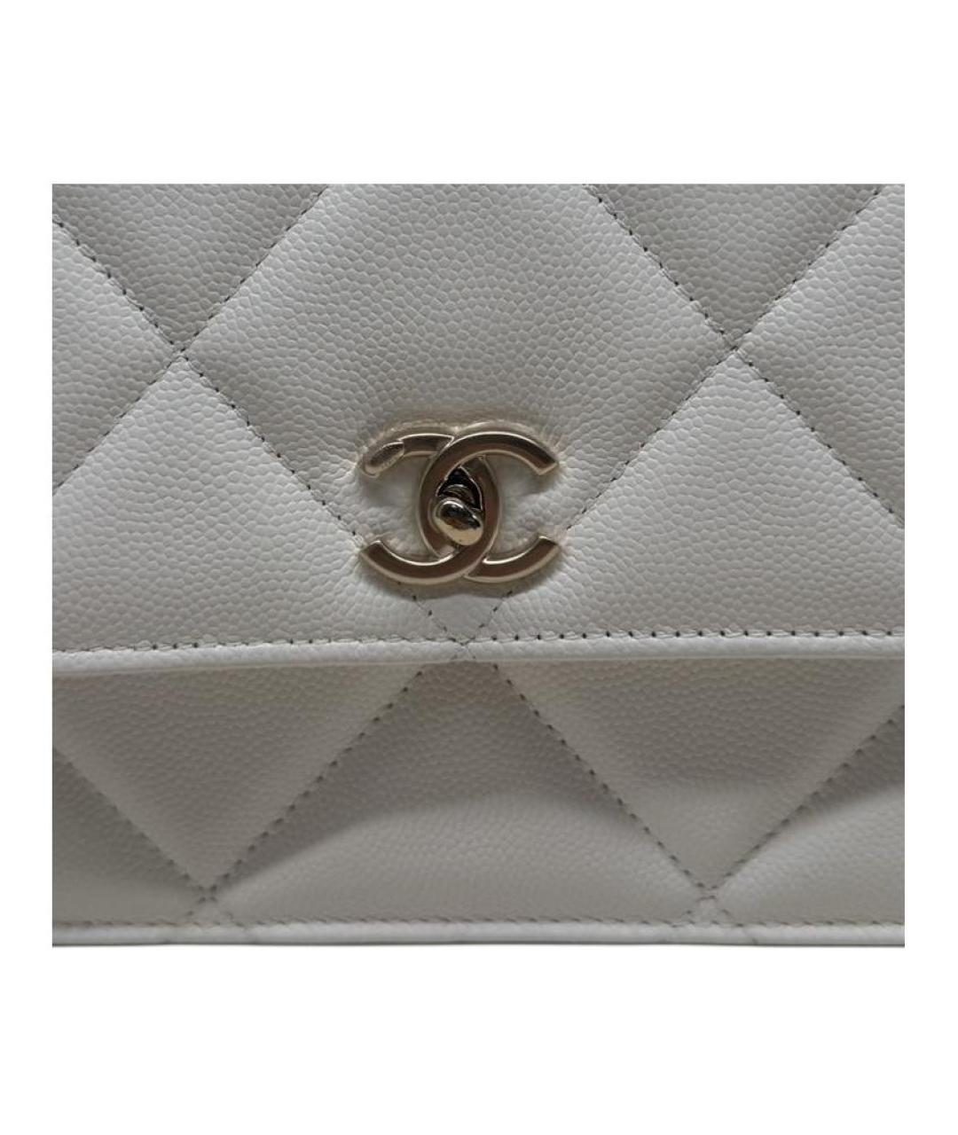 CHANEL Белая кожаная сумка через плечо, фото 2
