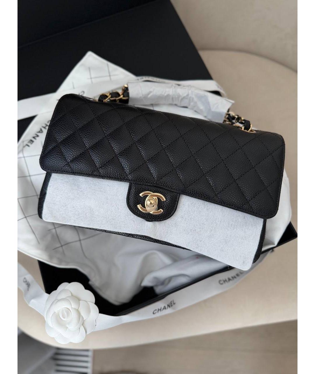 CHANEL Черная кожаная сумка через плечо, фото 2