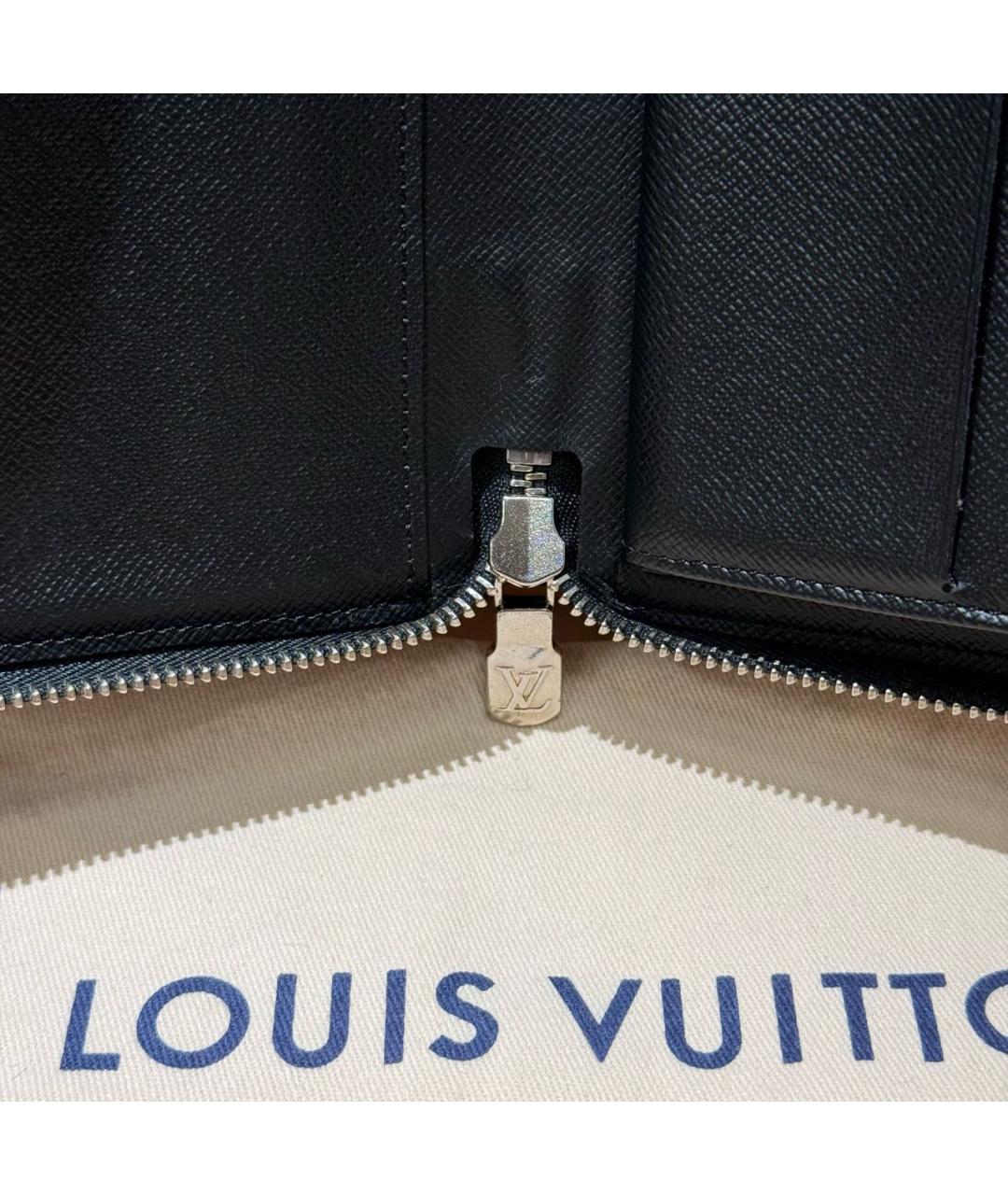 LOUIS VUITTON Антрацитовый кошелек, фото 4