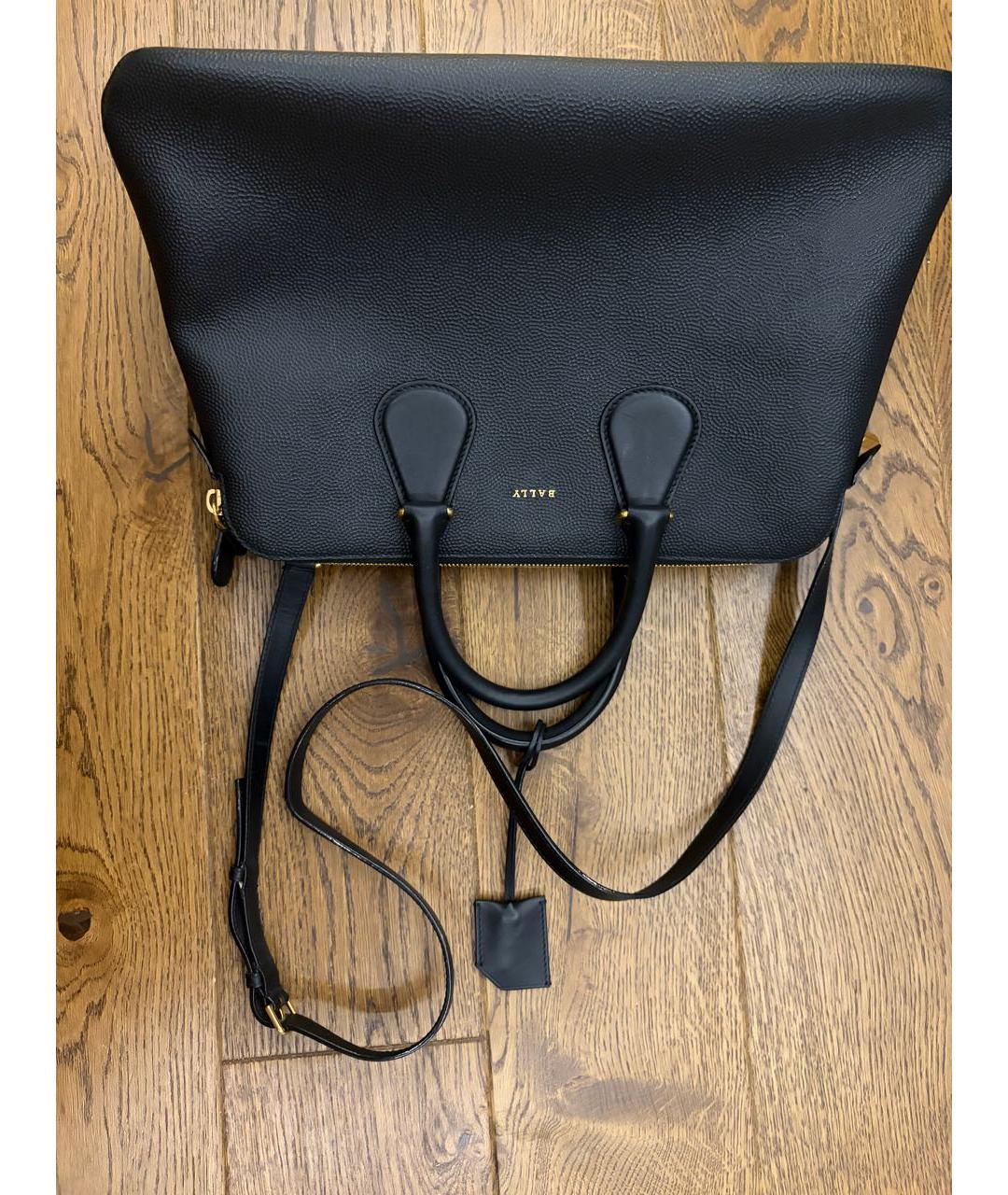 BALLY Черная кожаная сумка с короткими ручками, фото 5