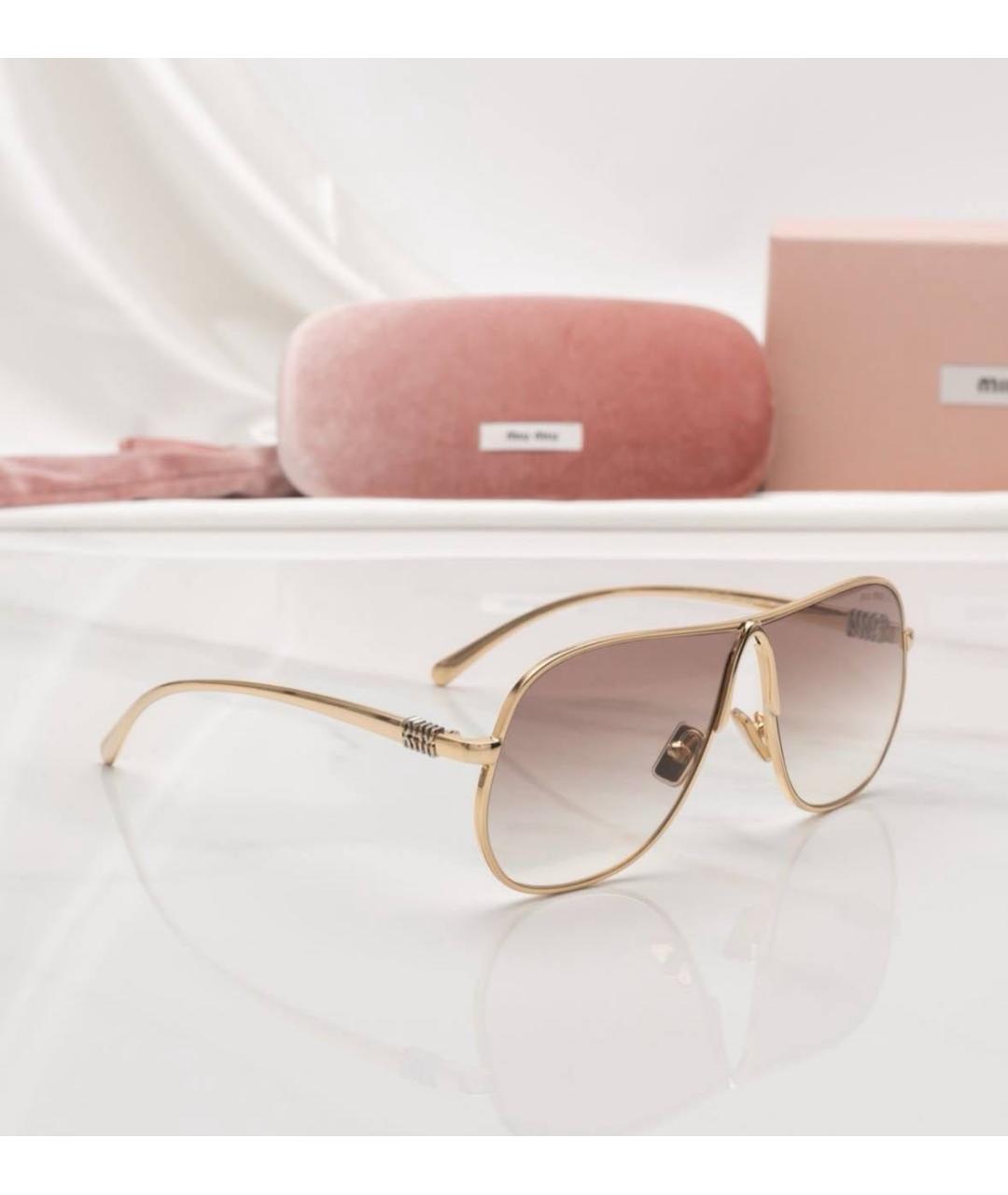 MIU MIU Золотые металлические солнцезащитные очки, фото 4