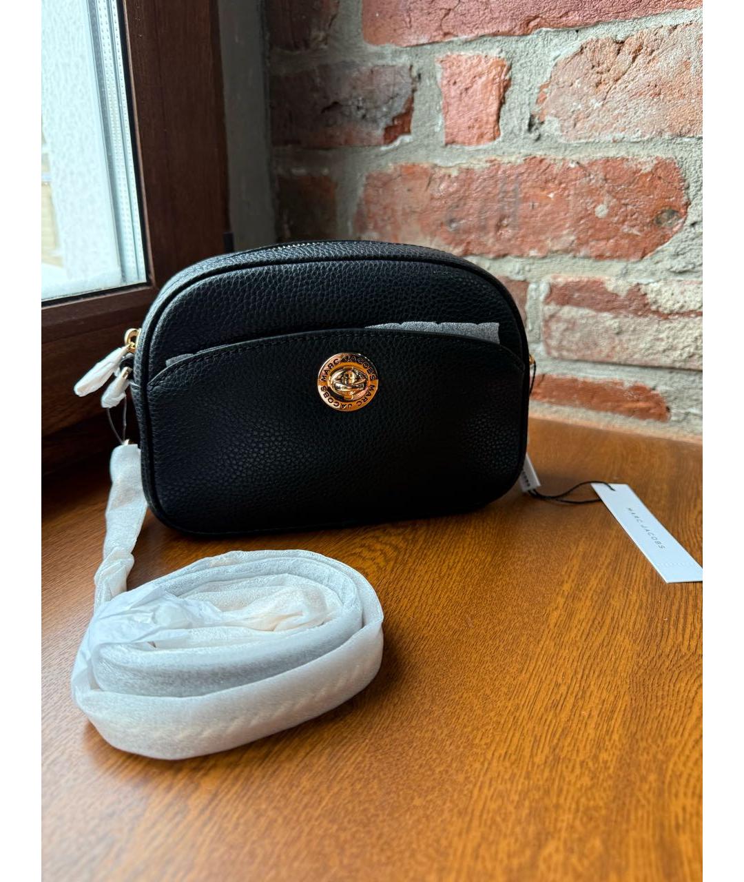 MARC JACOBS Черная кожаная сумка через плечо, фото 2