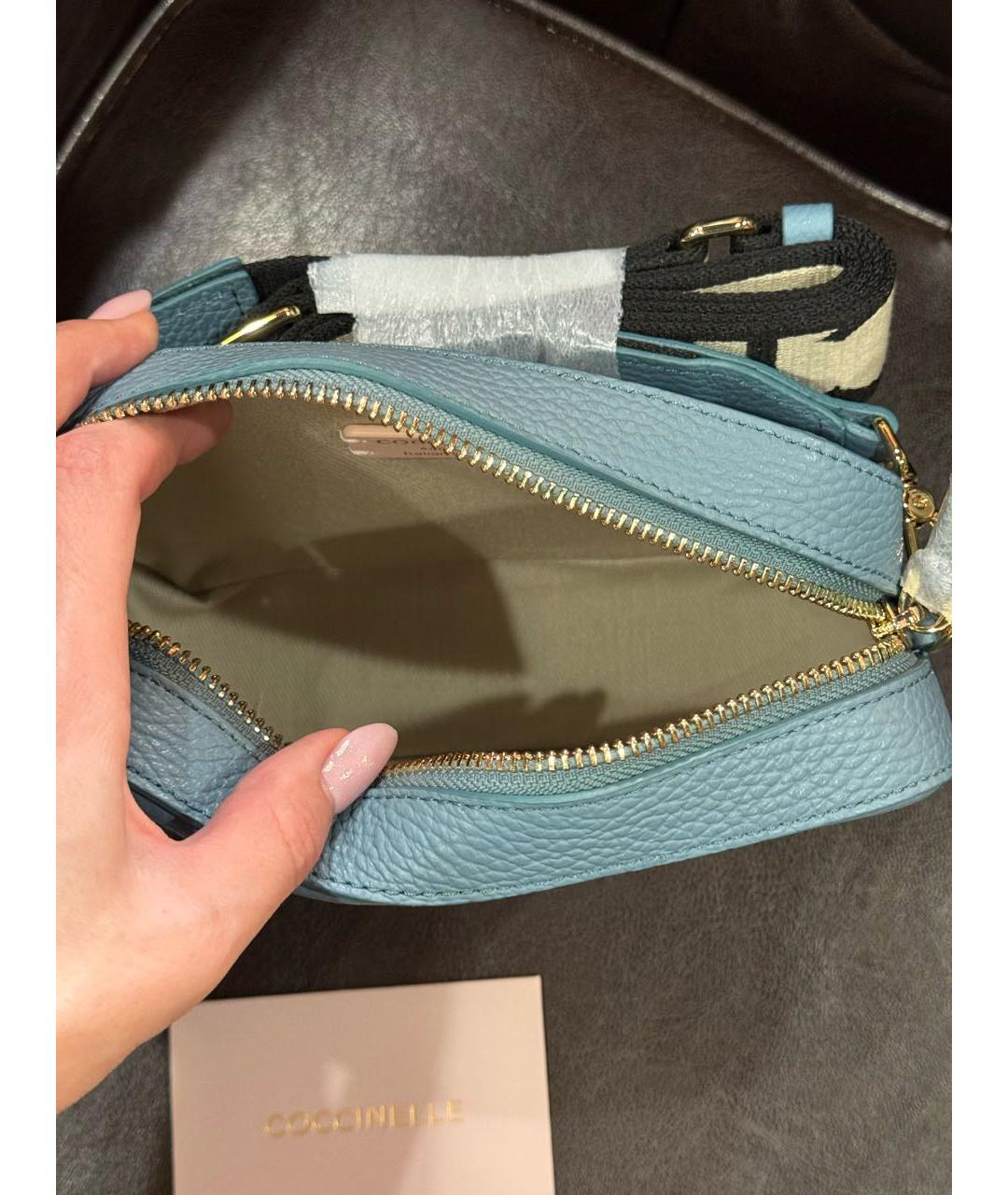 COCCINELLE Голубая кожаная сумка через плечо, фото 4