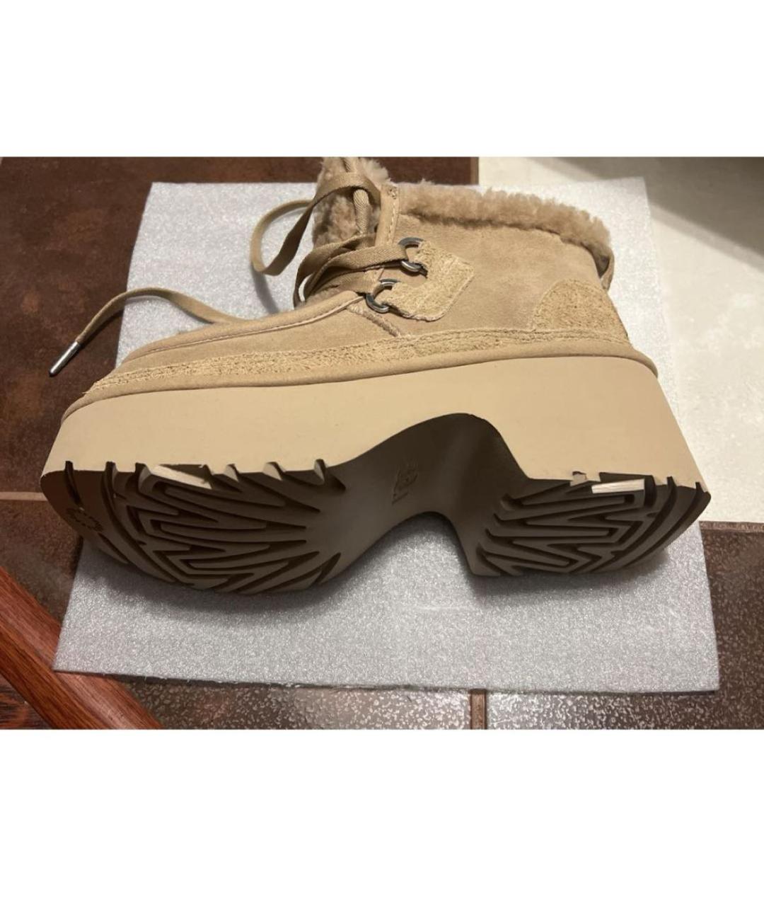 UGG AUSTRALIA Бежевые нубуковые ботинки, фото 3