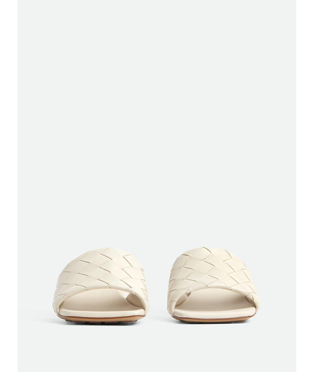 BOTTEGA VENETA Белые кожаные мюли, фото 2