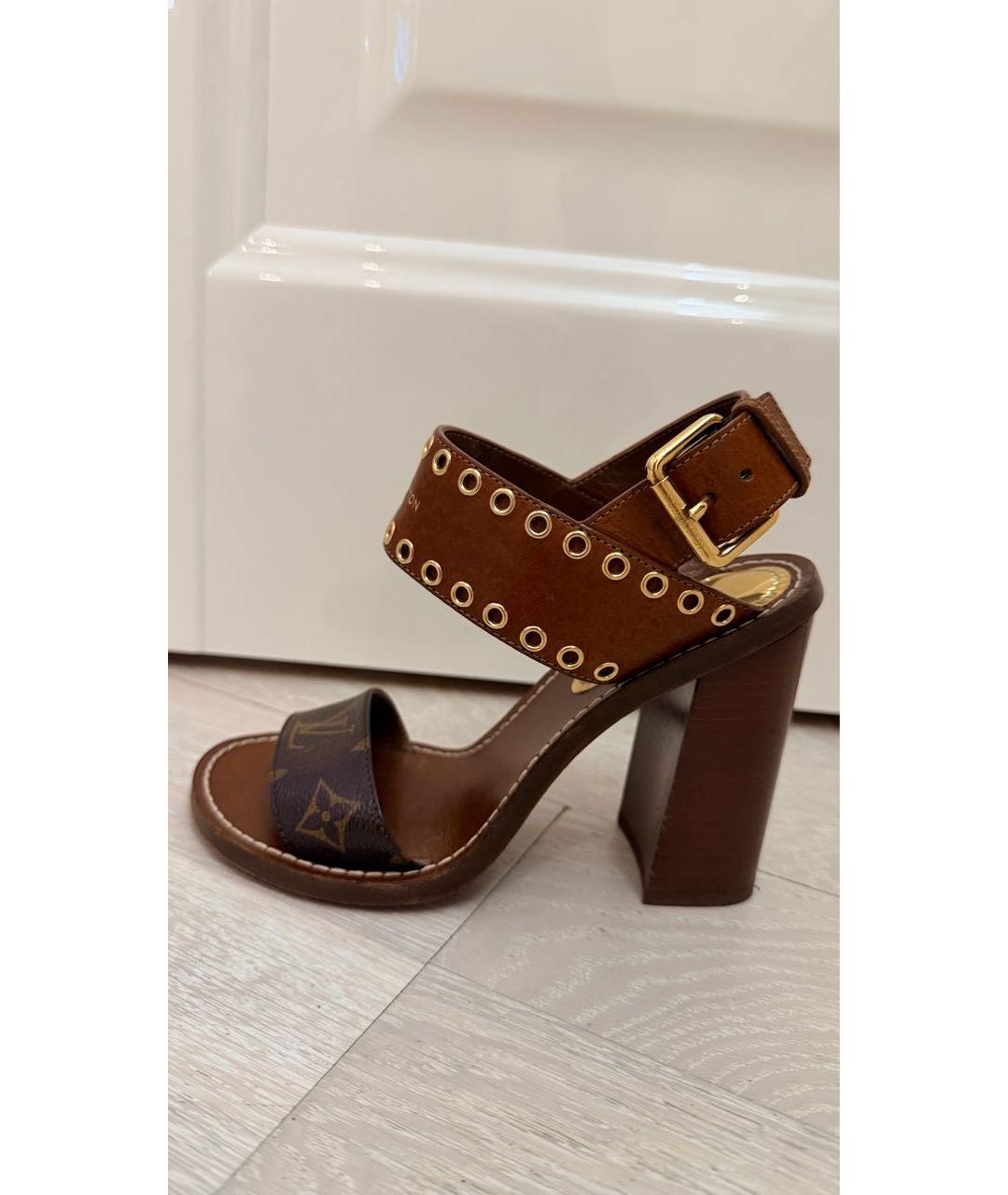 LOUIS VUITTON Коричневые кожаные босоножки, фото 6
