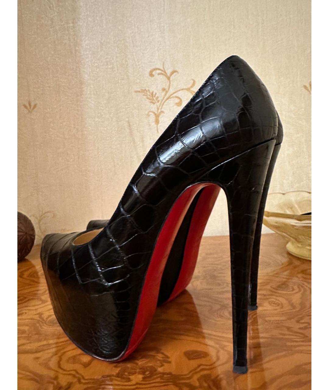CHRISTIAN LOUBOUTIN Черные туфли из экзотической кожи, фото 5