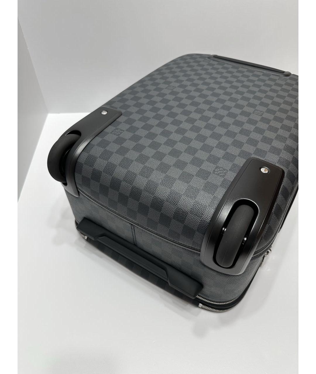 LOUIS VUITTON Черный чемодан, фото 7