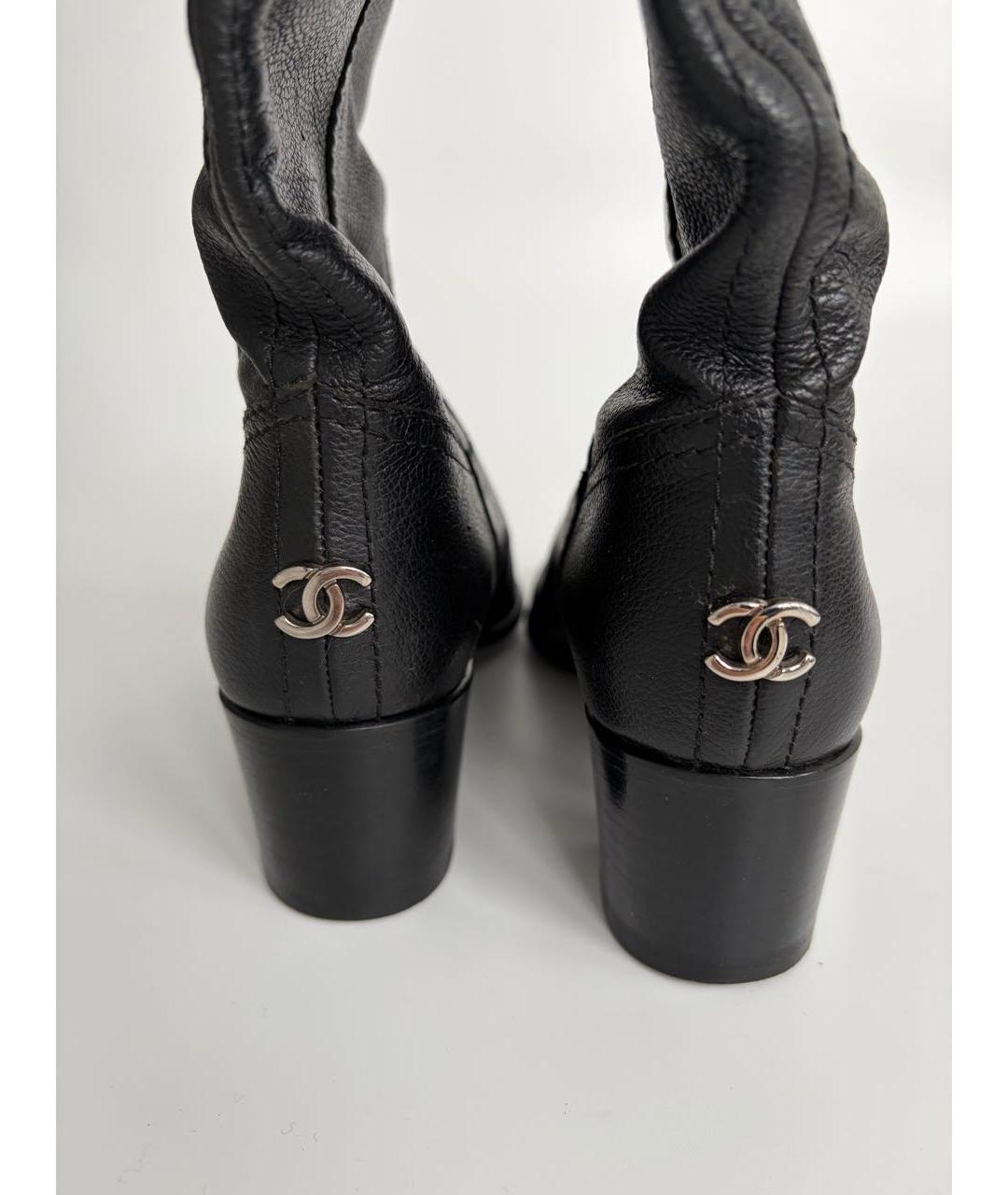 CHANEL Черные кожаные ботфорты, фото 2