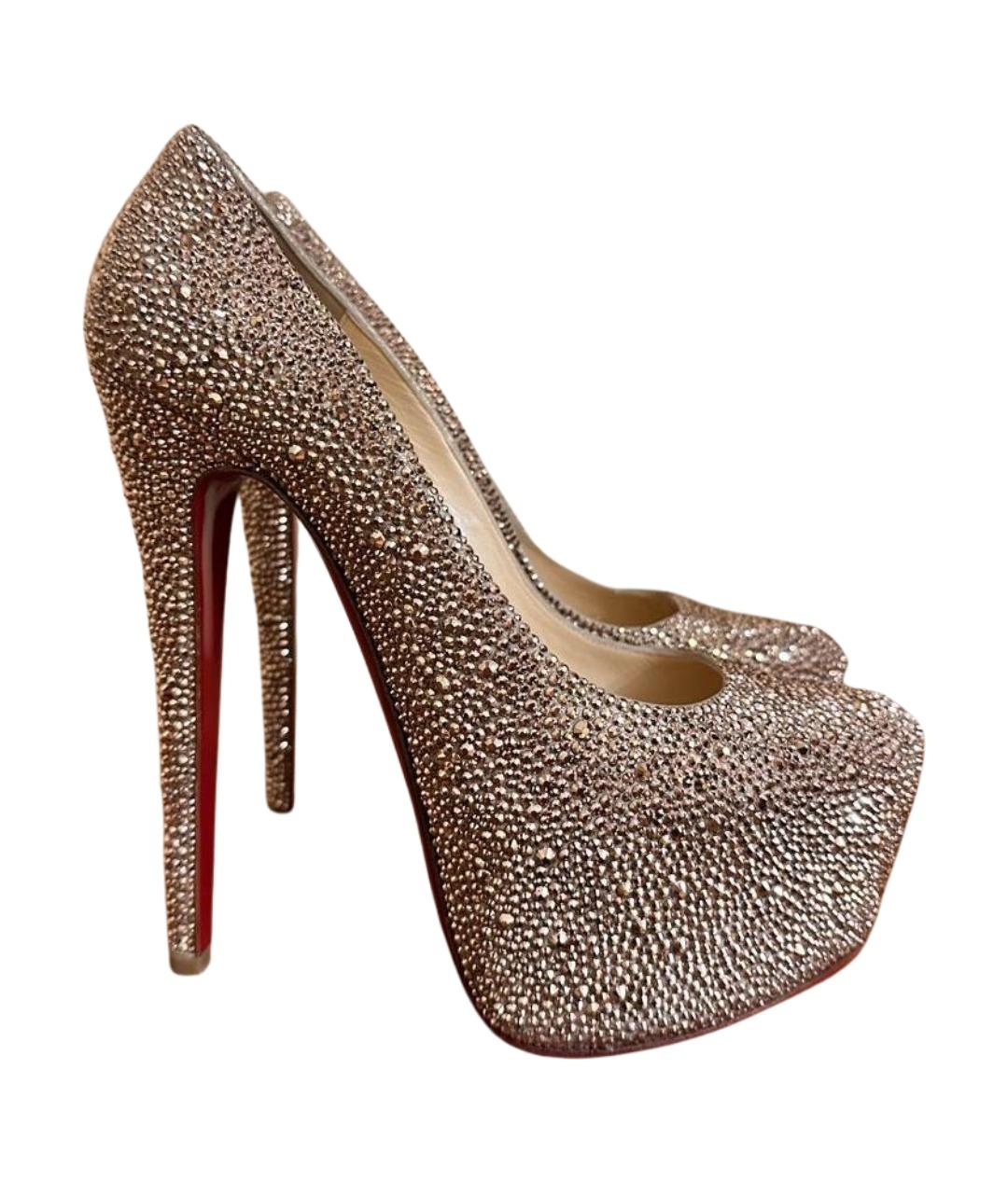 CHRISTIAN LOUBOUTIN Бежевые туфли, фото 1