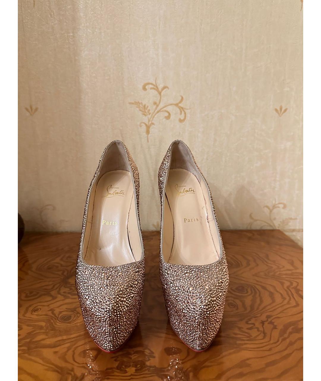 CHRISTIAN LOUBOUTIN Бежевые туфли, фото 2