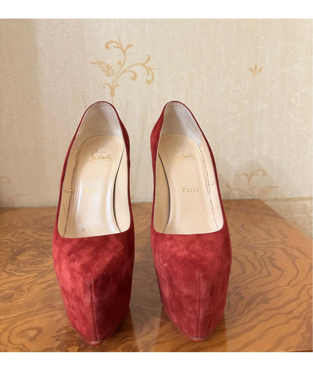 CHRISTIAN LOUBOUTIN Бордовые замшевые туфли, фото 2