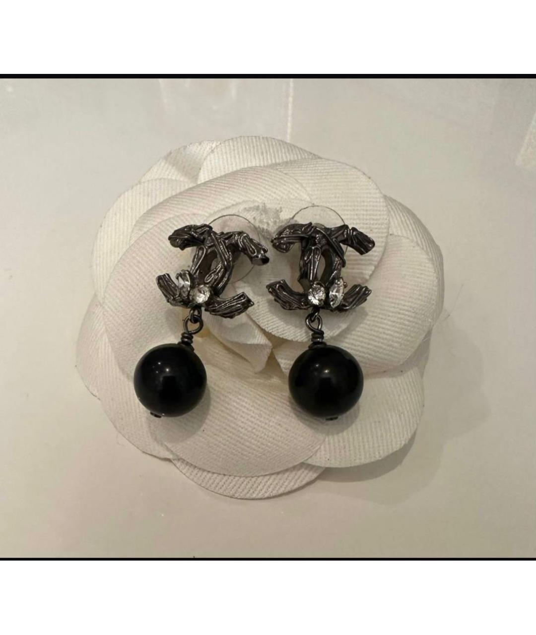 CHANEL Черные металлические серьги, фото 3
