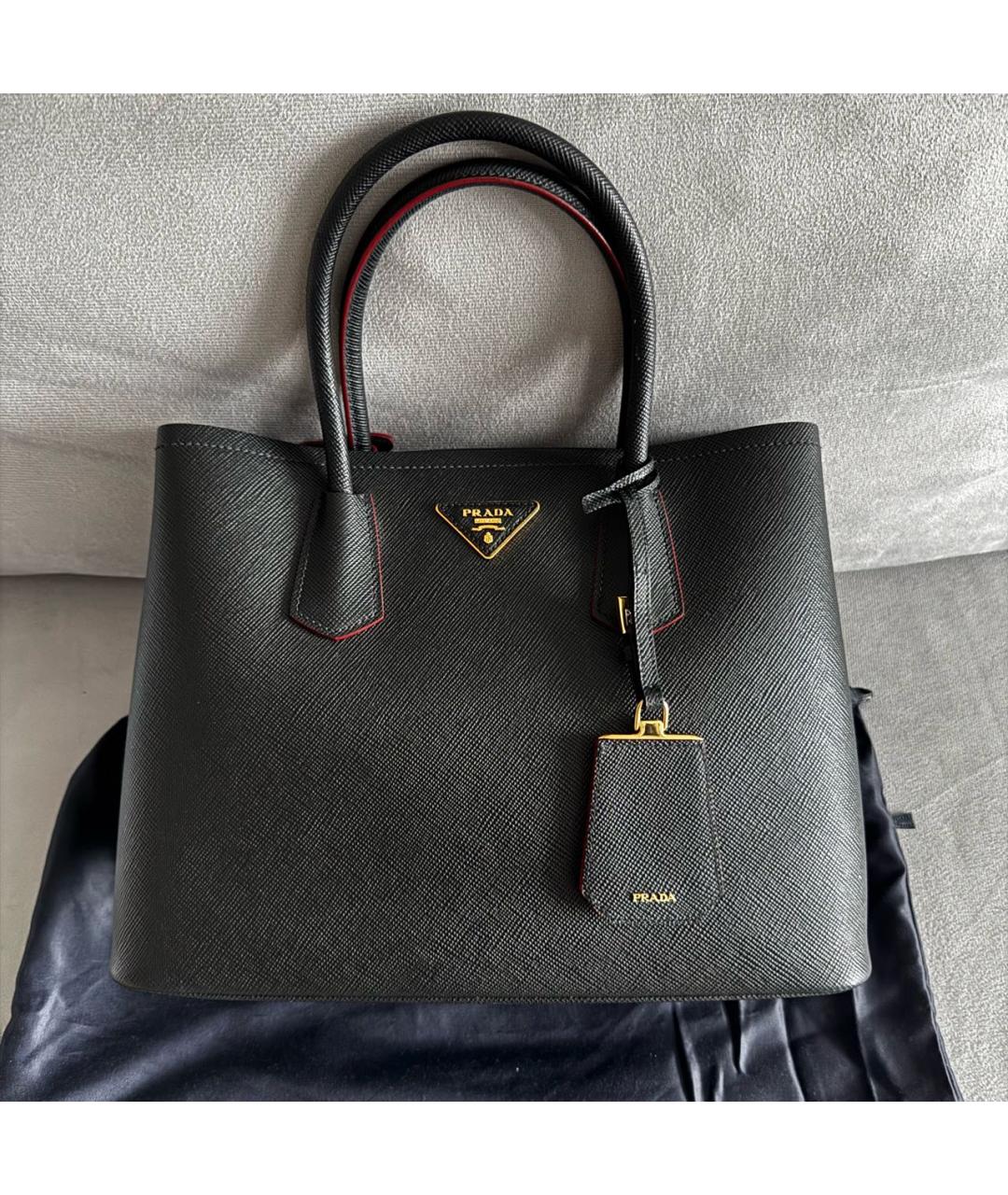 PRADA Черная кожаная сумка с короткими ручками, фото 2
