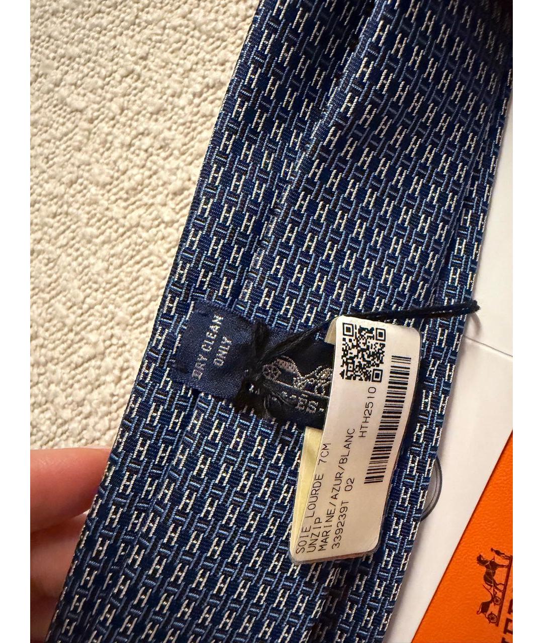 HERMES Темно-синий шелковый галстук, фото 4